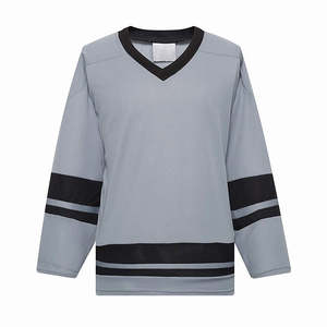 Camiseta de Hockey sobre Hielo al por Mayor, Diseño Nuevo Estampado, 100% Poliéster, Gris y Negro, Logotipo Personalizado, Uniforme para Adultos, Precio Razonable, Pakistán - Product Image 1