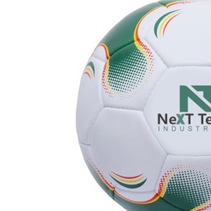 Balón de entrenamiento de fútbol de Next Tech Industries, material de PU para fines de entrenamiento con diseño personalizado y logotipo personalizado - Product Image 4