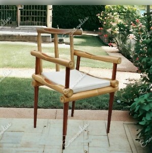 Silla de Patio Apilable de Bambú y Madera Sólida de Diseño Moderno y Lujoso para Uso en Jardín, Patio o Terraza de Villa - Product Image 2