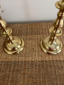 Juego de candelabros de latón vintage de artículo de regalo Diwali de dos piezas - Product Image 6