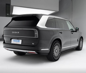 Auto Eléctrico ZEEKR 9X - Autonomía de 302 km, Motor de 660 kW, Torque de 935 Nm, Batería de 70 kWh - Product Image 4