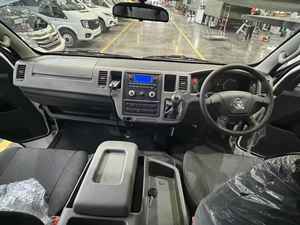 <span class=keywords><strong>Prix</strong></span> du camion <span class=keywords><strong>ambulance</strong></span> Foton G9 personnalisé à conduite à gauche avec cabine <span class=keywords><strong>d</strong></span>'<span class=keywords><strong>ambulance</strong></span> compacte de base - Product Image 4