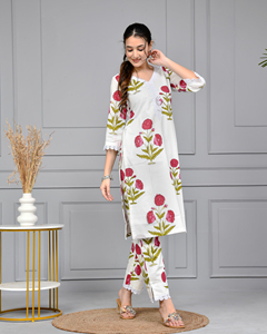 Conjunto de Kurta y Pantalón de Algodón con Estampado Floral Hecho a Mano para Mujer, Ropa Étnica India Formal para Venta al por Mayor y Exportación, Top de Uso Diario - Product Image 2
