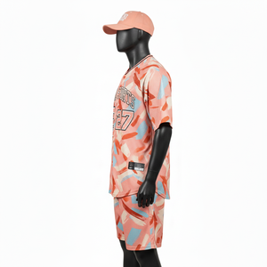 Ensemble short de baseball pour homme en polyester premium respirant avec impression par sublimation intégrale et logo en twill. - Product Image 3