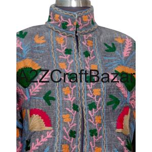 A2ZCraftBazar Nueva Chaqueta Bohemia de Invierno para Mujer, Hecha a Mano en India, Rajasthan, Bordada con Flores Suzani, de Algodón Tejido, Acolchada - Product Image 3