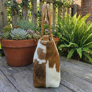 Sac fourre-tout en cuir véritable avec poils, fermeture éclair, couleur et logo personnalisables, style vintage, grande capacité, vente en gros, fournisseur direct LHTB-0119 - Product Image 6