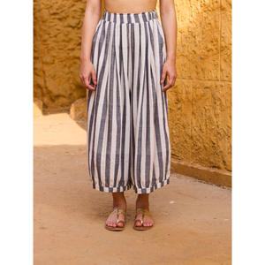 Ensemble haut en tricot de coton Kira - Style décontracté à rayures et carreaux, coupe ample, col à nœud, style streetwear d'été - Product Image 6