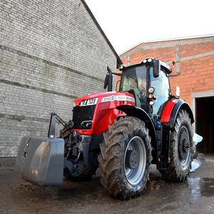 Tracteur agricole tout-terrain Massey Ferguson 8740 90 CV à transmission automatique 4x4, haute productivité, économie de carburant - Product Image 1