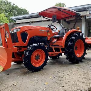 Tractor Agrícola 4x4 de 70HP con Motor y Caja de Cambios, Alta Productividad, Entrega Rápida y Confiable, en Stock, Mejor Precio - Product Image 1