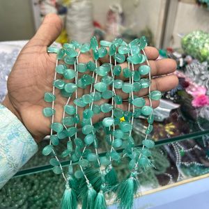 Monalisa Perles en forme de larme en fibre optique de menthe avec pierre naturelle ovale - Product Image 3