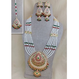 Magnifique collier Jadau en perles plaquées or avec boucles d'oreilles Tikka pour femme Bijoux de créateur pour mariage - Product Image 1