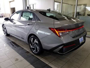 Utilisé-2025 -Hyundai -LHD-Outils-main-pour-certain-Vehicle-Models - Product Image 2