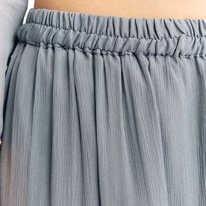 Costume gris Chinon Zardosi Kurta Palazzo vente en gros de vêtements ethniques pour femmes fournisseur d'usine OEM costume de fête personnalisé avec Dupatta - Product Image 6