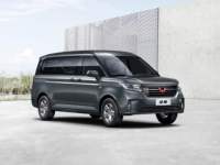Wuling Zhengcheng Journey 2.0L 136ps MPV kendaraan bensin mobil kemudi kanan harga murah 5 pintu 7 harga pabrik kursi