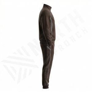 Vêtements de sport respirants de haute qualité en gros, vêtements doux personnalisés, vêtements de sport pour hommes, survêtements amples, couleur personnalisée, kit d'entraînement - Product Image 2