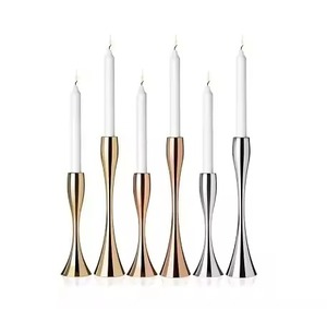 Bougeoir d'élégance rustique pour la célébration du festival Ambiance confortable pour la maison Charmant accent de table décoratif - Product Image 1