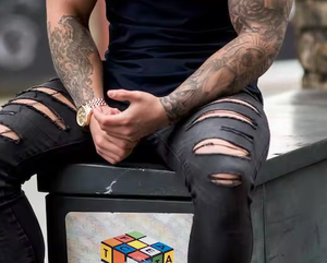 Camiseta de algodón de manga corta ajustada al gimnasio para hombre ODM azul marino con rayas blancas ajustada y patrón estampado ligero - Product Image 2