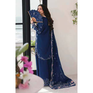 Colección de Conjuntos de Trajes para Mujer Qalamkar Sahil Luxury Lawn '26, Modelo SA-16 ESMA TC-1494 - Product Image 4
