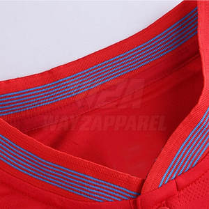 Uniforme de Fútbol Más Vendido, Cuello Redondo, Uniforme 2026 con Logotipo Personalizado - Product Image 3