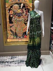 Hermoso Sari Bandhej con Diseño Ek Dani Bandhani, Material Georgette, Estilo Formal para Fiestas - Product Image 5