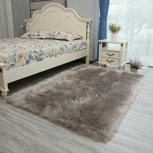 Alfombra Decorativa Personalizada de Lana y Seda, 5-6mm de Grosor, Forma de Corazón, Suave, Lavable, para Cuarto de Niños, con Patrón de Color Sólido - Product Image 5