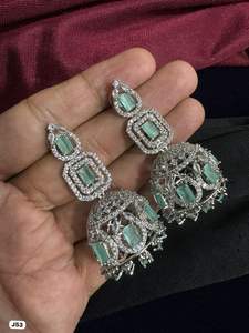 CONJUNTO DE PENDIENTES ESTILO CLÁSICO DE DIAMANTE AMERICANO PARA BODAS CONJUNTO DE PENDIENTES ESTILO CLÁSICO DE MODA PARA MUJER Y NIÑA - Product Image 2