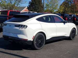 Nouveau pour Mustang Mach-E GT 2025 : Toit métallique foncé automatique avec caméra de recul à vendre - Product Image 4