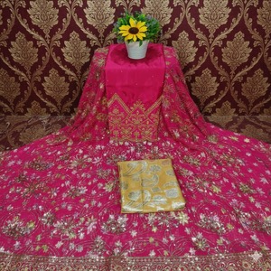 Conjunto de Vestido Dirac Fransawi de Chifón Liso con Cuentas Somalíes de Lujo, Diseño Floral Intrincado de Alta Calidad, Elegancia Atemporal - Product Image 4