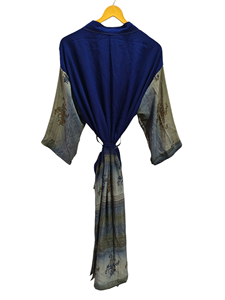 เสื้อคลุมเจ้าสาวน้ำหนักเบาชุดคลุมผ้าไหมสำหรับผู้หญิงชุดนอนเสื้อคลุมยาวพิมพ์ลายดอกไม้อินเดียชุดกิโมโนผ้าไหมส่าหรีรีไซเคิลวินเทจ - Product Image 2