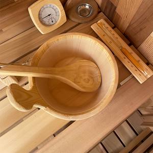 Cabine de sauna extérieure de luxe pour 4 personnes en cèdre rouge massif avec porte en verre dépoli - Product Image 3