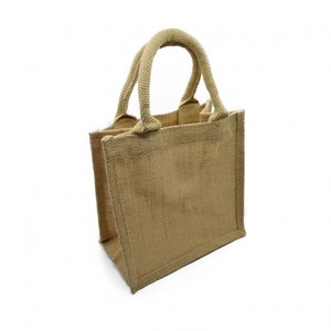 Petits sacs fourre-tout en jute en gros, sacs de bienvenue en toile de jute pour femmes, demoiselles d'honneur, mariage, enterrement de vie de jeune fille - En vente - Product Image 2