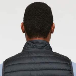 Veste en duvet pour hommes écologique personnalisée OEM | Isolation durable, vêtements d'hiver urbains élégants - Product Image 5