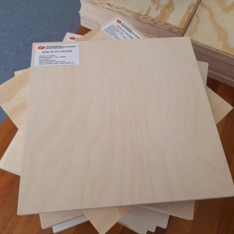 Vietnamese Factory's Best Seller DE Grade Anti-Slip Heavy-Duty Plywood 6-8 Times Reusable E0 Birch Wood for Kitchen Villa