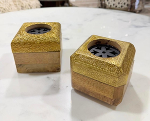 Encens artisanal en bois poli écologique Bakhoor fait à la main avec une forme géométrique pour la décoration de la maison - Product Image 4