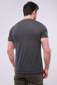 T-shirt de sport décontracté pour hommes avec logo personnalisé Tissu en jersey tissé 100% coton de haute qualité 220 Grammes Coupe surdimensionnée Solide Imprimé Formel - Product Image 3