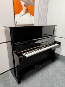 เปียโนตั้งพื้น Kawai BL61 88 คีย์ คีย์แบบถ่วงน้ำหนัก สไตล์คลาสสิก เปียโนอะคูสติกไม้ สำหรับการเล่นดนตรี - Product Image 1