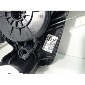 Mécanisme de lève-vitre arrière droit PEUGEOT 208 Série 9829045580 ZKX/ZK01 (19>) - Product Image 2