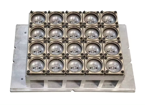 Machine de fabrication de boîtes à fruits multi-stations pour barquettes en PET et machine de thermoformage automatique pour la fabrication de barquettes en PET - Product Image 6