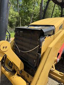 Chargeuse-pelleteuse d'occasion CAT 420F, composants principaux (pompe à engrenages, moteur, boîte de vitesses), haute efficacité, hydraulique Huade, garantie 3 ans - Product Image 6