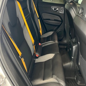 ข้อเสนอสุดพิเศษ! ซูเปอร์คลีน 2021 วอลโว่ XC60 Recharge T8 Pole-star Engineered 415 แรงม้า ปลั๊กอินไฮบริด ขับเคลื่อนสี่ล้อ สีขาว รถกระบะหรู - Product Image 4