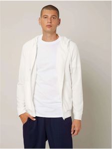 เสื้อมีฮู้ดแบบซิปหน้าสีดำสำหรับผู้ชายเสื้อมีฮู้ดผ้าโพลีเอสเตอร์/ ผ้าฝ้ายทางการรุ่นดิจิทัลแบบสั่งทำ - Product Image 5