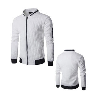 แจ็คเก็ตบอมเบอร์ผ้าโพลีเอสเตอร์สีพื้นคุณภาพดีแบบใหม่ ออกแบบเฉพาะสำหรับผู้ชาย ราคาขายส่ง ดีไซน์โดดเด่น - Product Image 4