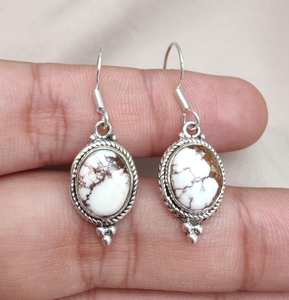 Pendientes Colgantes Boho de Plata de Ley 925 con Jaspe Caballo Salvaje Natural y Gema Marrón de Alta Calidad - Product Image 1