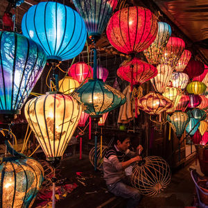 Lanterne décorative en soie Vietnam Fabric Handmade Hanging Light pour restaurants, cafés et hôtels - Product Image 1