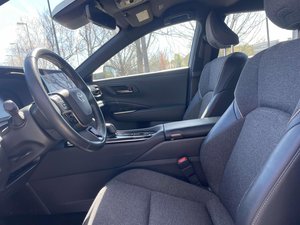 Toyota Crown XLE V4 2.5L AWD 2024 Usado en Buen Estado - Product Image 4