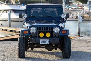 Jeep Wrangler Sport 4x4 d'occasion de 2002, sans réserve, moteur 6 cylindres de 4,0 litres, provenance Californie, modifications tout-terrain - Product Image 1