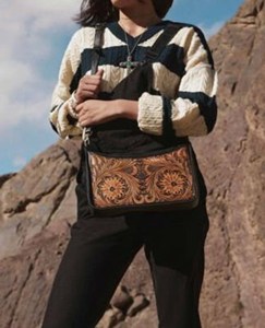 Handmade Genuine Leather Western Style Crossbody Purse and Shoulder Handbag <b>Set</b> Waterproof Vintage Zipper Closure for <b>Travel</b> - Product Image 5
