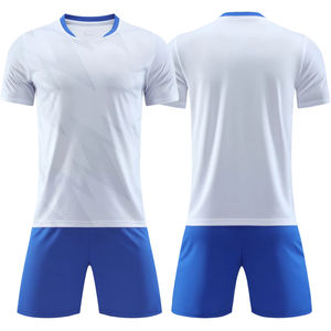 Ensemble de Tenues de Football Personnalisées pour Hommes Adultes, Vente en Gros d'Usine, pour Toutes les Saisons - Durable, 100% Polyester, Séchage Rapide - Product Image 6