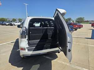 รถ Lexus GX 460 Premium 4WD ปี 2023 มือสอง - Product Image 4