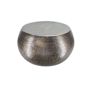 Meilleure vente Table d'angle en aluminium 2025 de qualité supérieure Mobilier de décoration d'hôtel et de restaurant personnalisé Table basse à thé Hanmmered - Product Image 4
